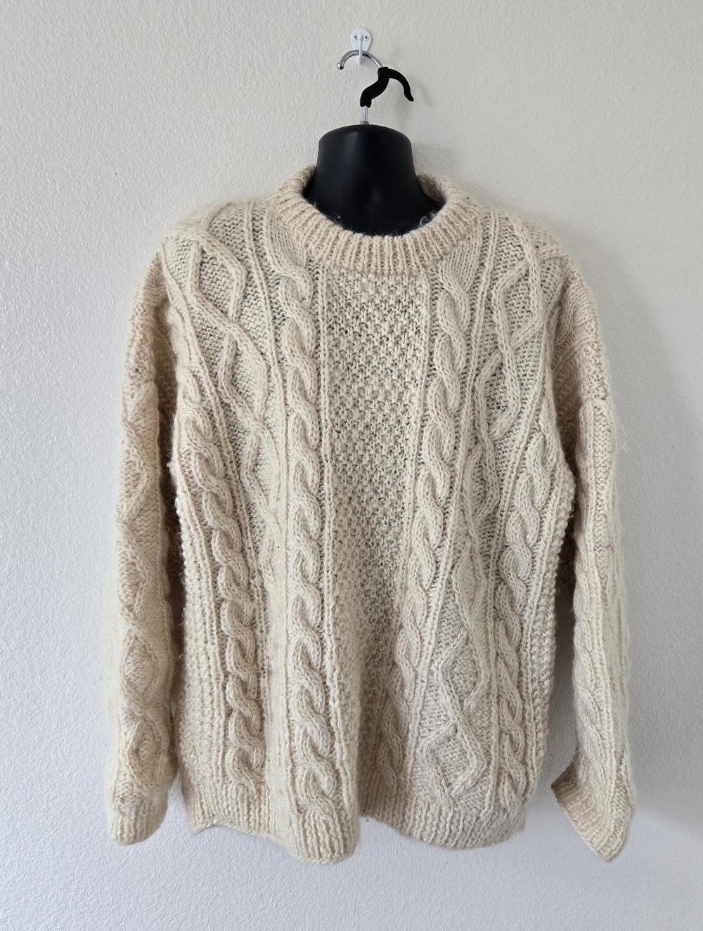 Ganesh Himal Mens Handknit 100% Wool Sweater Made In Nepal Large Fisherman Beige